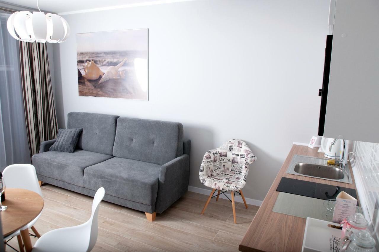Apartament Ikar - 2 Pokojowy Przy Morzu Z Balkonem Pobierowo Ngoại thất bức ảnh